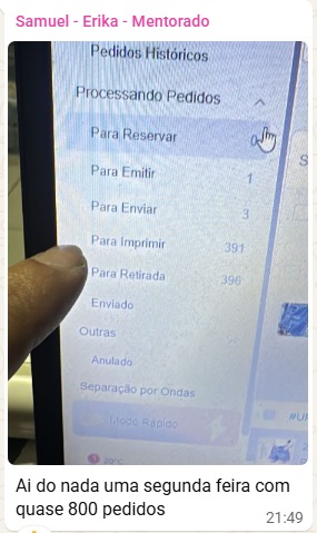 Print mostrando quase 800 pedidos em uma segunda-feira